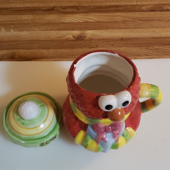 Sesame Street Elmo Mug - Picture 10 of 12